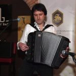 Rihard harmonikar - instrumentalist - avtor 001