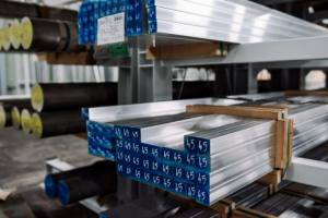 Kako se uporabljajo aluminij ploščate palice?