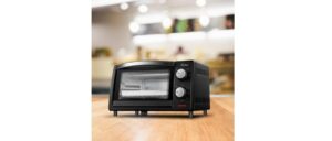 namizna pečica na mizi